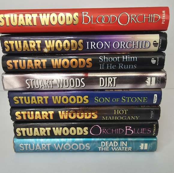 Stuart Woods book collection - Picture 2 of 2